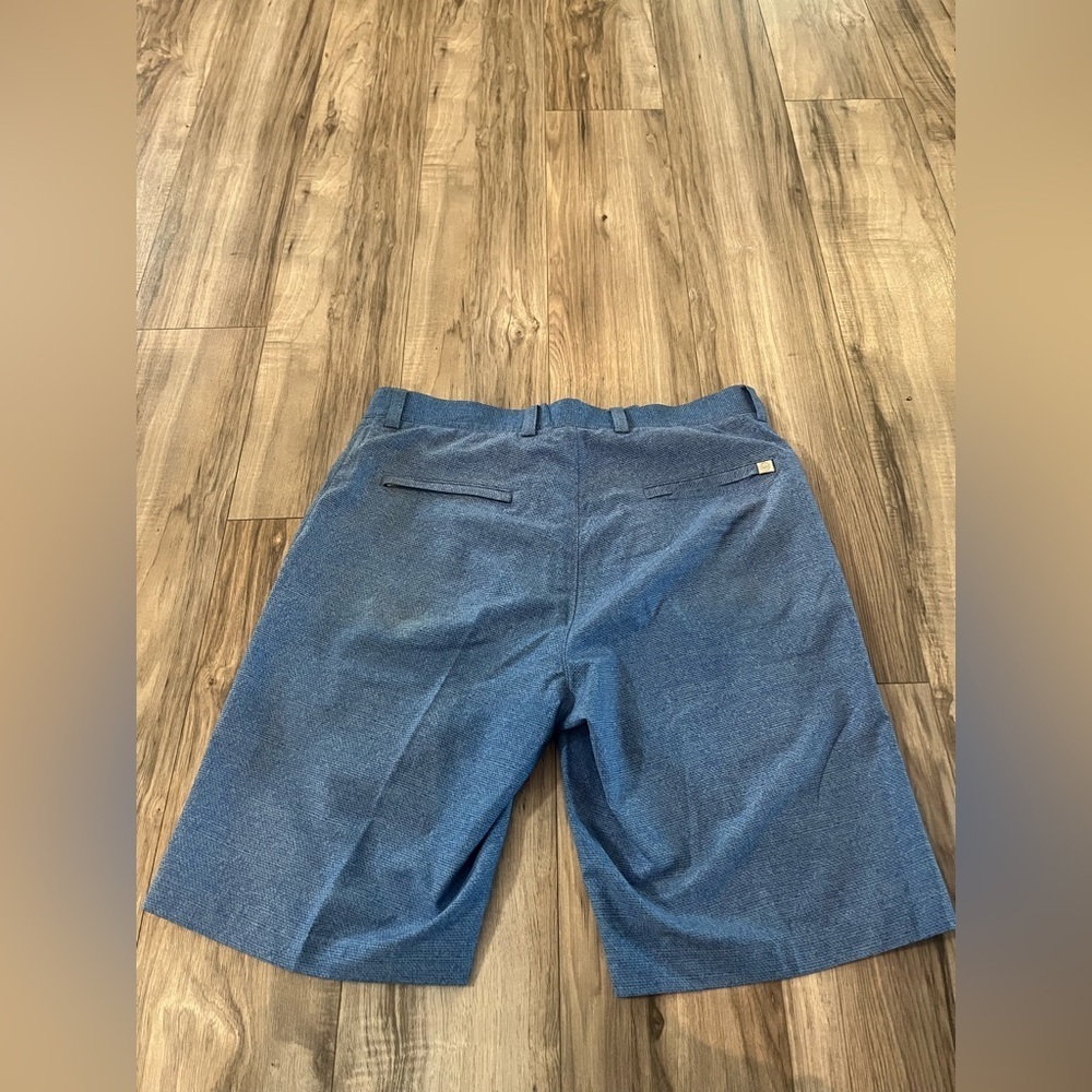 Peter Millar Gingham Performance Hybrid Short Siz… - image 5